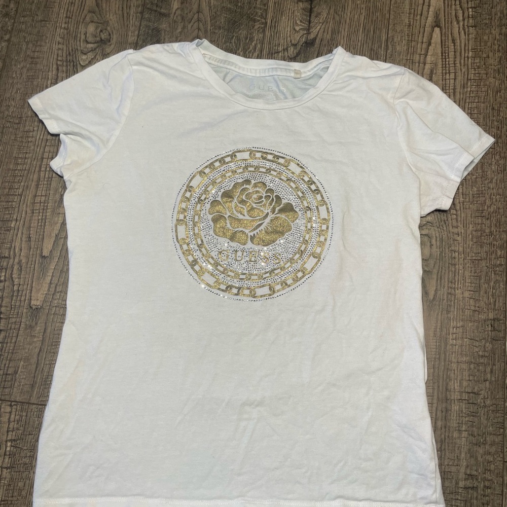 Guess White Tee with Gold Graphic